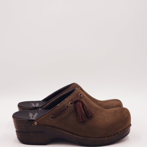 Dansko Slip-On Clogs A973 - Picture 1 of 6